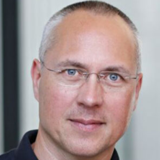 Thomas Schmitz Thomas Schmitz